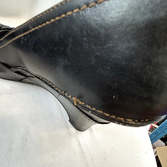 Clarks Artisan Black leather Size 9 heel wedge women's shoe - Picture 5 of 12